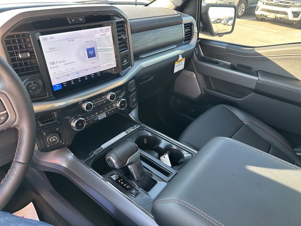 New 2025 Ford F150 Lariat w/ FX4 Off-Road Package image 33