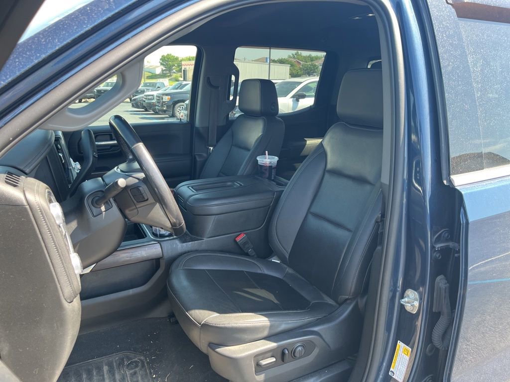 Used 2021 GMC Sierra 1500 SLT w/ SLT Convenience Package AWD/4WD image 23