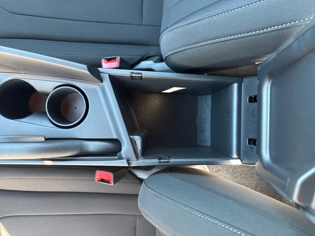 Certified 2025 Hyundai Elantra Sport image 26