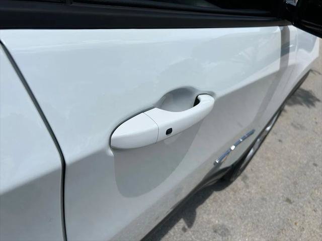 Certified 2023 Jeep Compass Latitude AWD/4WD image 39