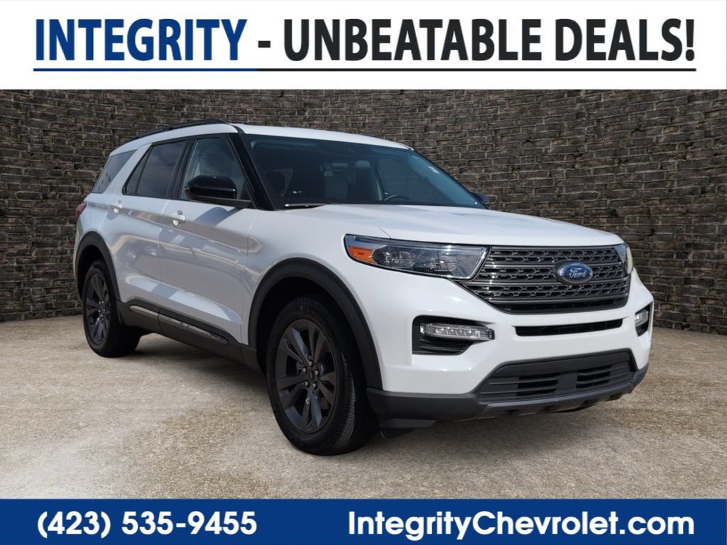 Used 2022 Ford Explorer XLT w/ Equipment Group 202A AWD/4WD image 1