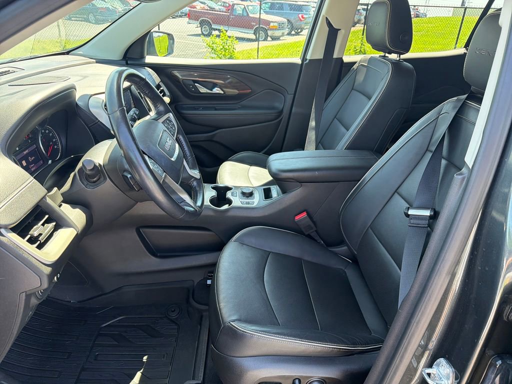 Used 2020 GMC Terrain Denali w/ Denali Premium Package image 11