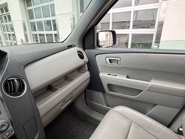 Used 2015 Honda Pilot Touring image 21
