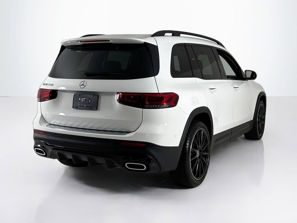 Used 2023 Mercedes-Benz GLB 250 image 5