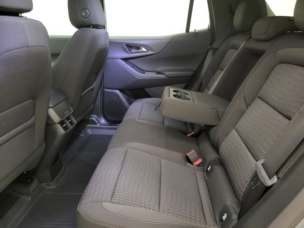 New 2026 Chevrolet Equinox LT w/ LPO, Floor Liner Package image 38