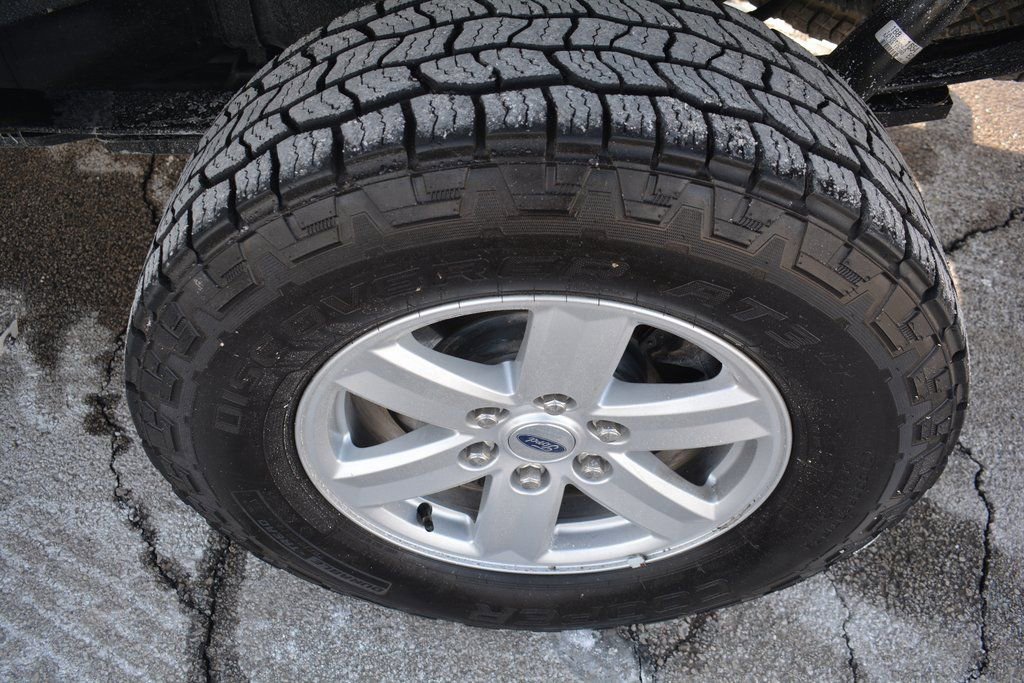 Used 2023 Ford F150 XLT w/ Trailer Tow Package image 23