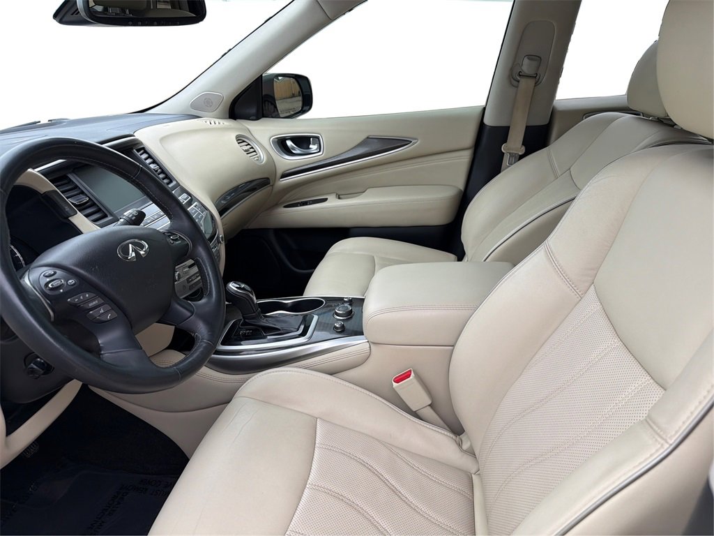 Used 2019 INFINITI QX60 Luxe w/ Essential Package image 10