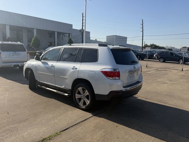 Used 2011 Toyota Highlander Limited w/ Tow Pkg FWD image 7