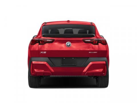New 2026 BMW X2 xDrive28i AWD/4WD image 8