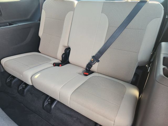 Used 2022 Chevrolet Traverse LS image 30