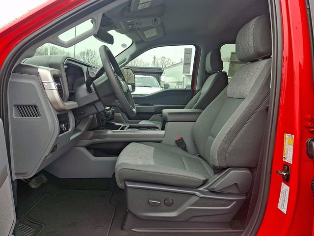 New 2026 Ford F350 XLT w/ XLT Premium Package image 6