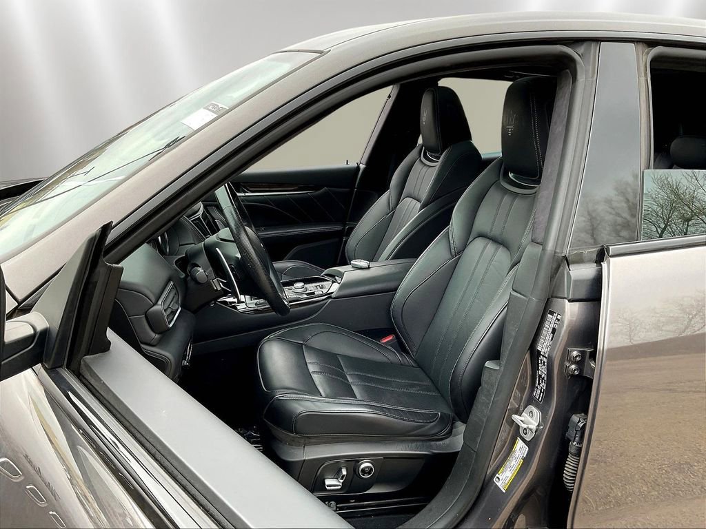 Used 2022 Maserati Levante Modena AWD/4WD image 20