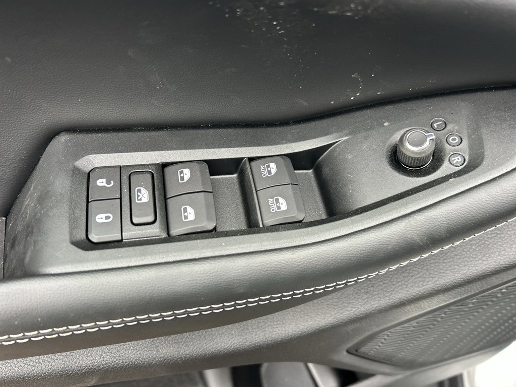 New 2025 Jeep Grand Cherokee L Limited w/ MOPAR Finishing Package image 21