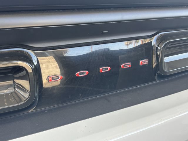 Used 2018 Dodge Challenger R/T Scat Pack RWD image 9