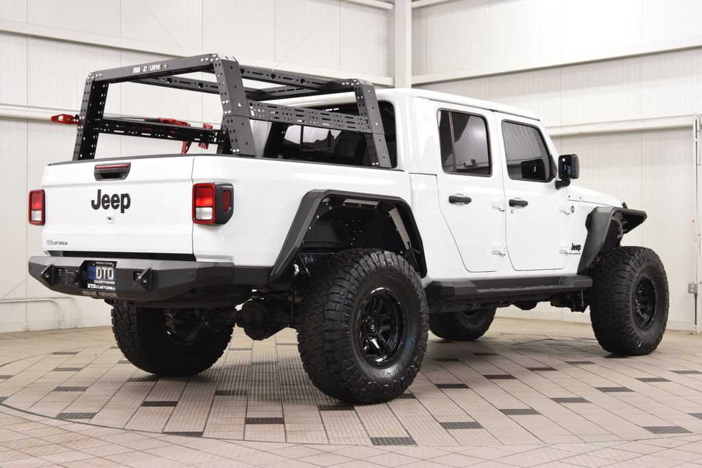 Used 2024 Jeep Gladiator Sport AWD/4WD image 7
