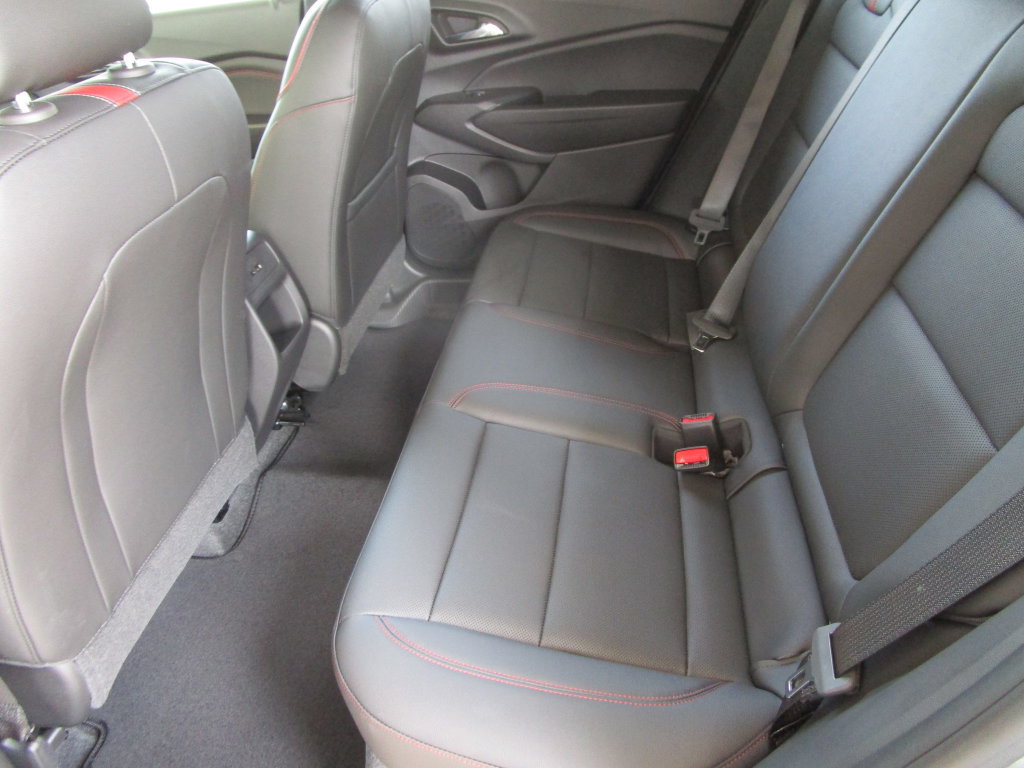 New 2026 Chevrolet Trax RS w/ Driver Confidence Package FWD image 15
