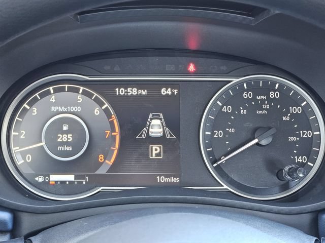 New 2025 Nissan Versa SV w/ Trunk Package FWD image 18
