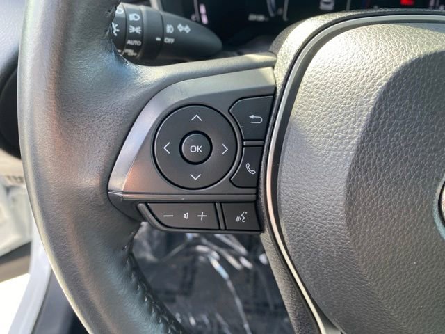Used 2023 Toyota Corolla Cross XLE w/ Convenience Package AWD/4WD image 22