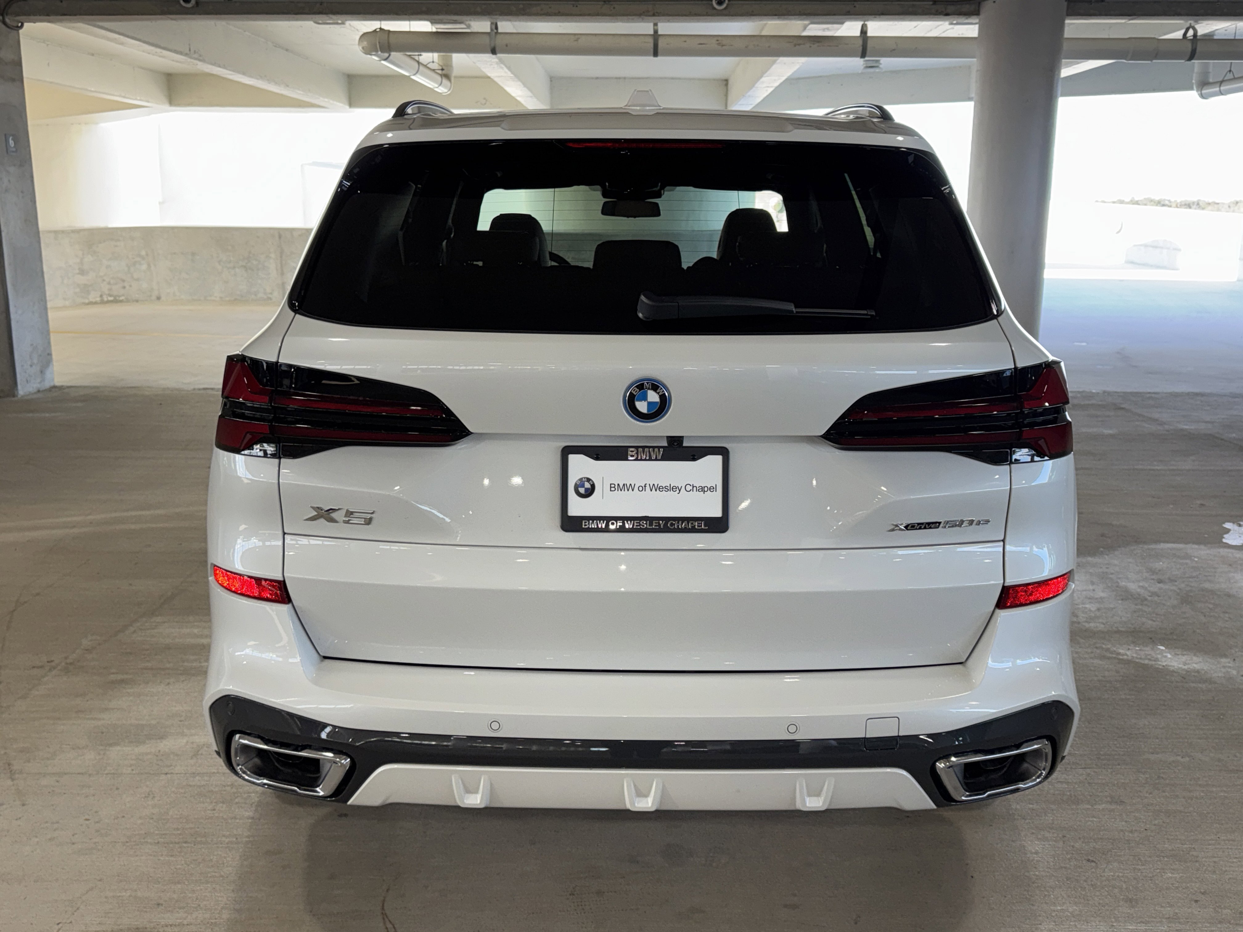 New 2026 BMW X5 xDrive50e w/ M Sport Package AWD/4WD image 6