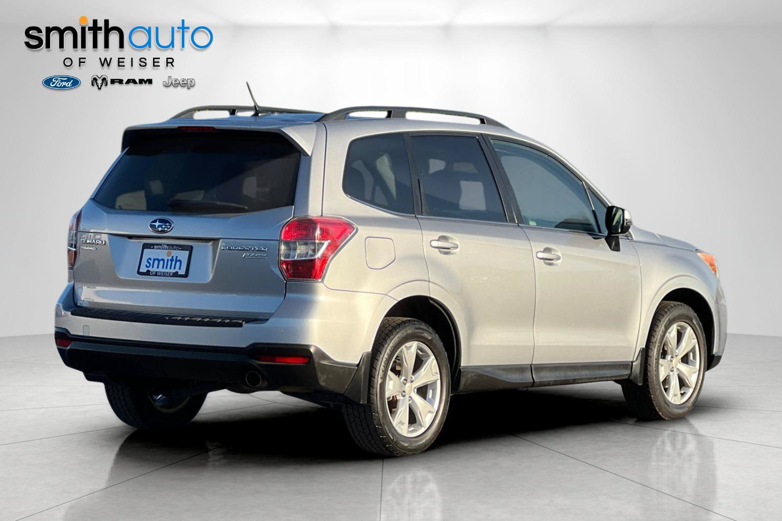 Used 2014 Subaru Forester 2.5i Touring AWD/4WD image 4