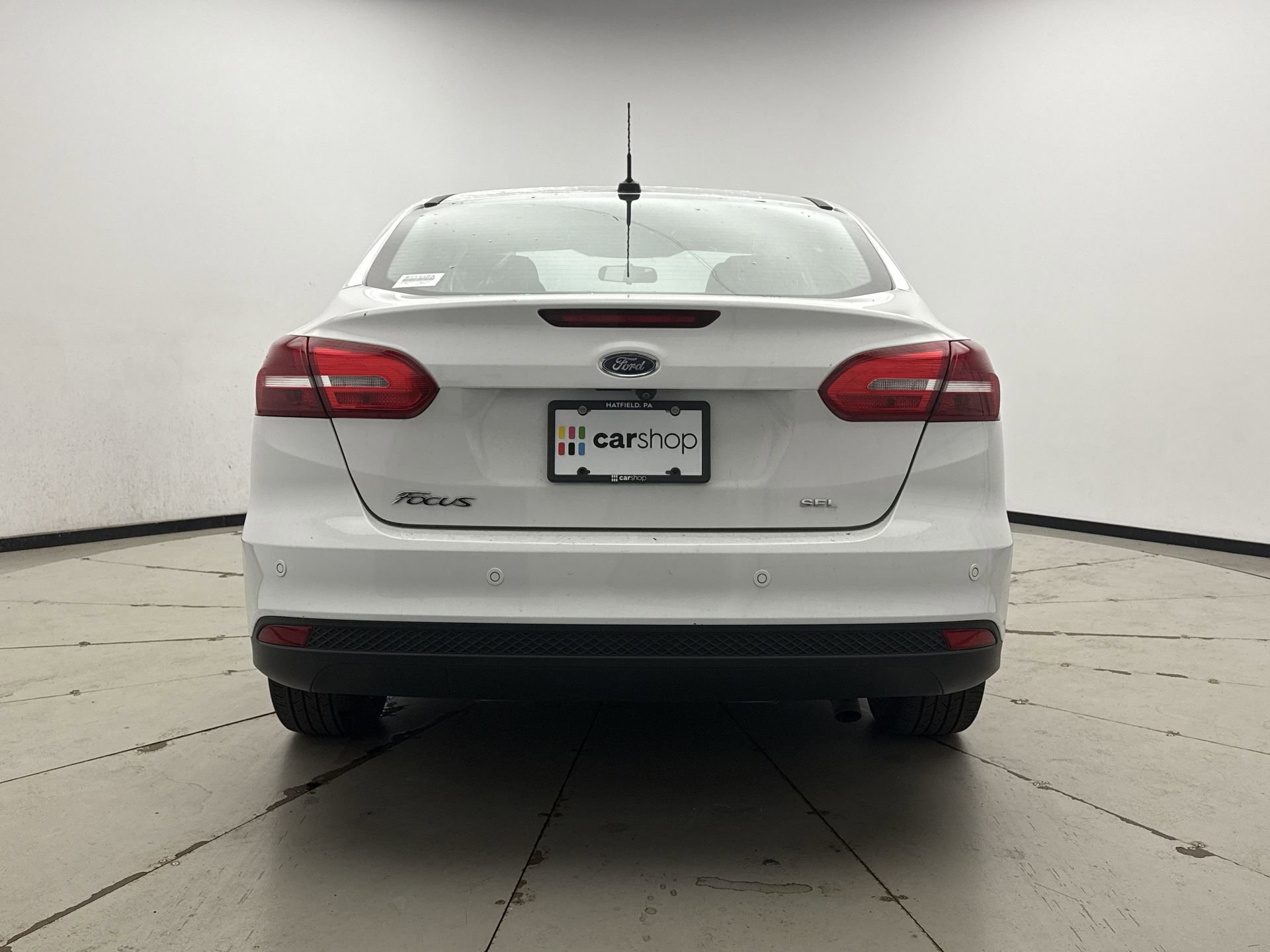 Used 2018 Ford Focus SEL FWD image 3