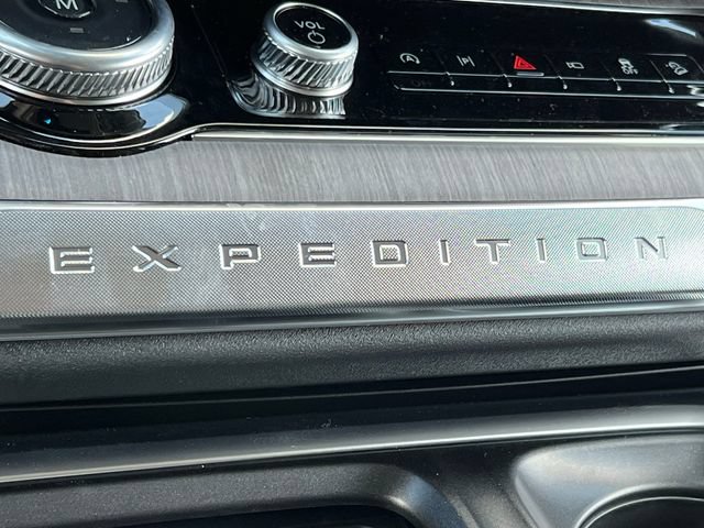 New 2026 Ford Expedition Max Platinum w/ Platinum Ultimate Package AWD/4WD image 32