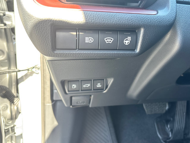 New 2027 Toyota Prius Plug-In Hybrid w/ Limited Premium Package FWD image 27