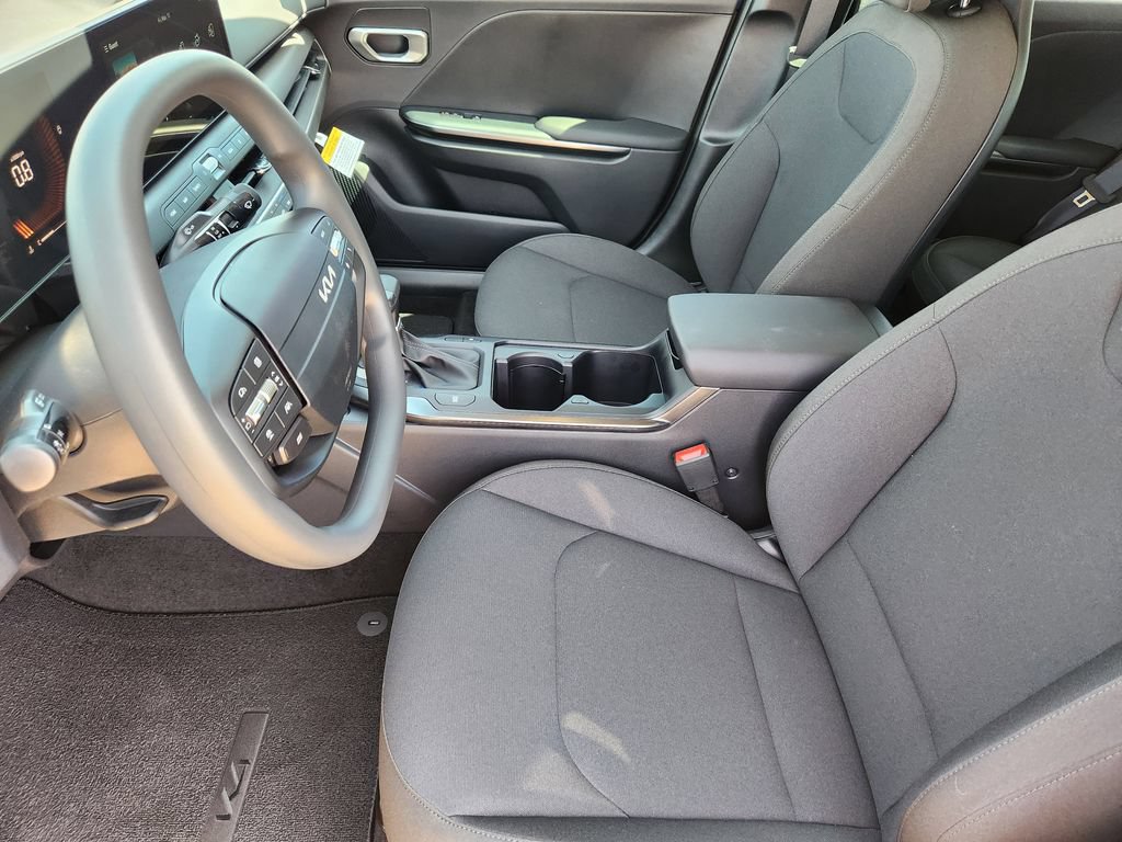New 2026 Kia K4 FWD image 9