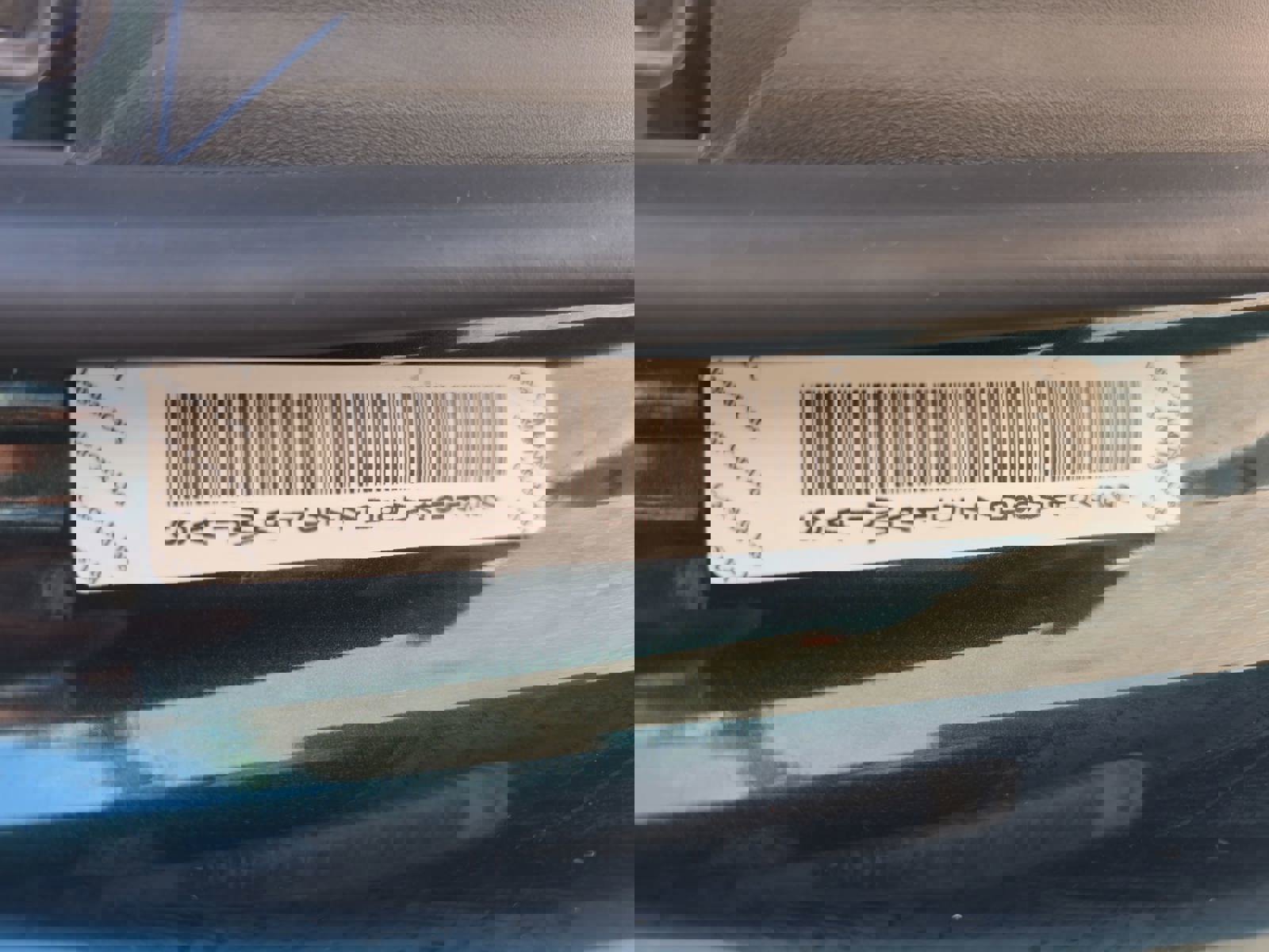 Used 2013 Jaguar XJ image 39