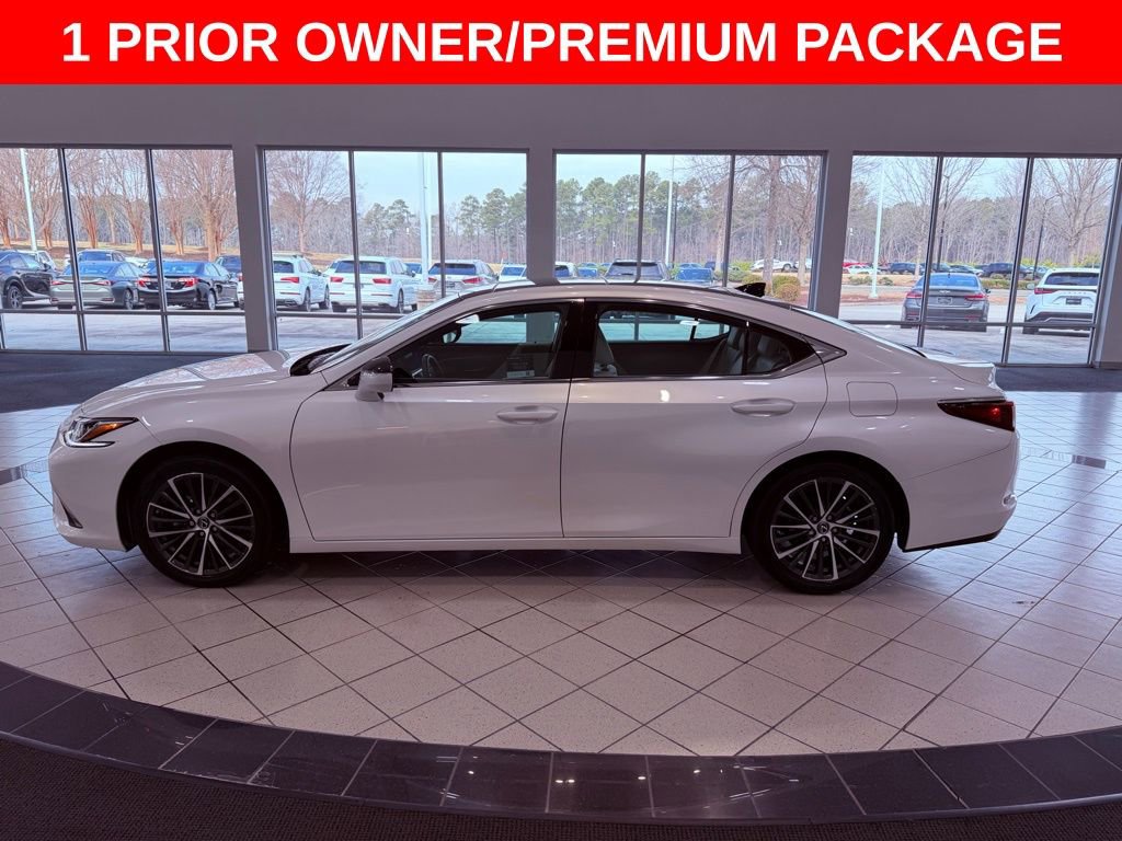 Certified 2024 Lexus ES 350 w/ Premium Package image 5