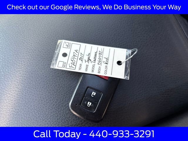 Used 2017 Toyota Tacoma TRD Off-Road image 36