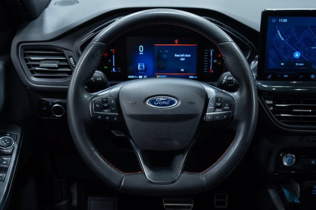 Used 2023 Ford Escape ST-Line w/ Tech Pack #1 FWD image 13
