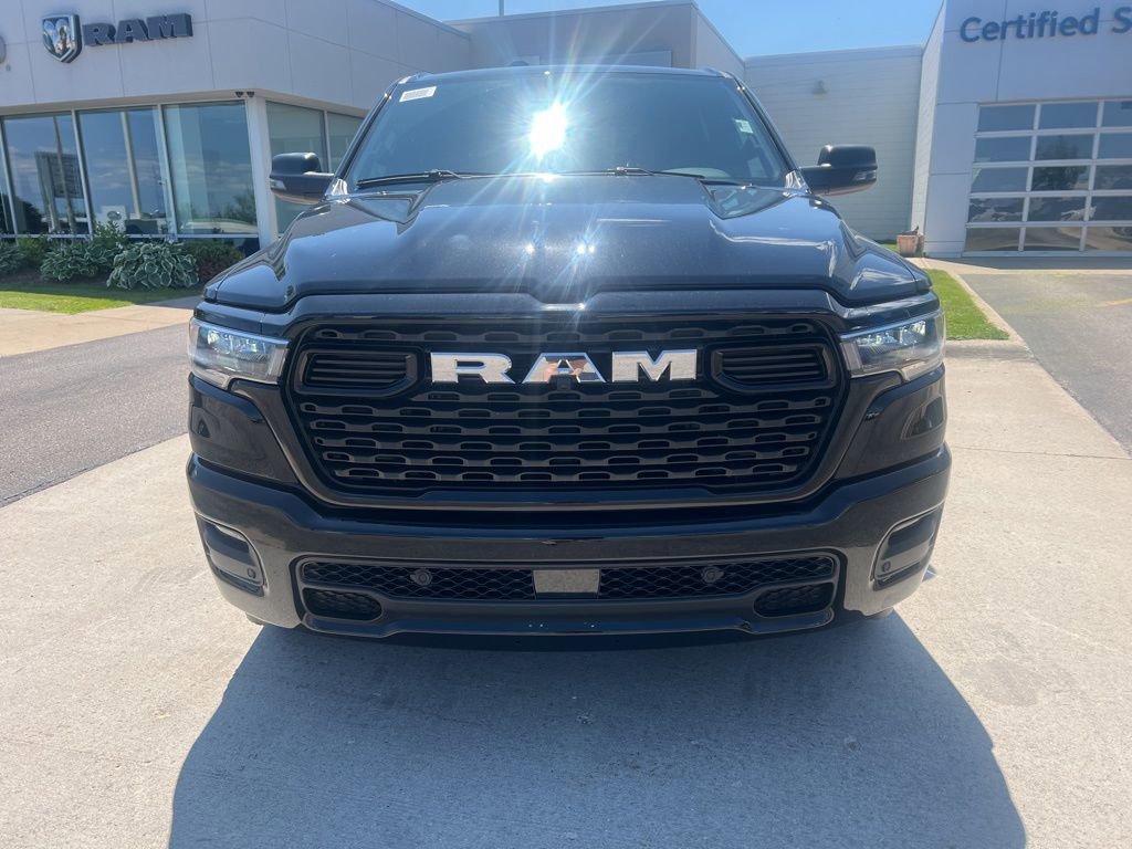 New 2026 RAM 1500 4x4 Crew Cab image 2