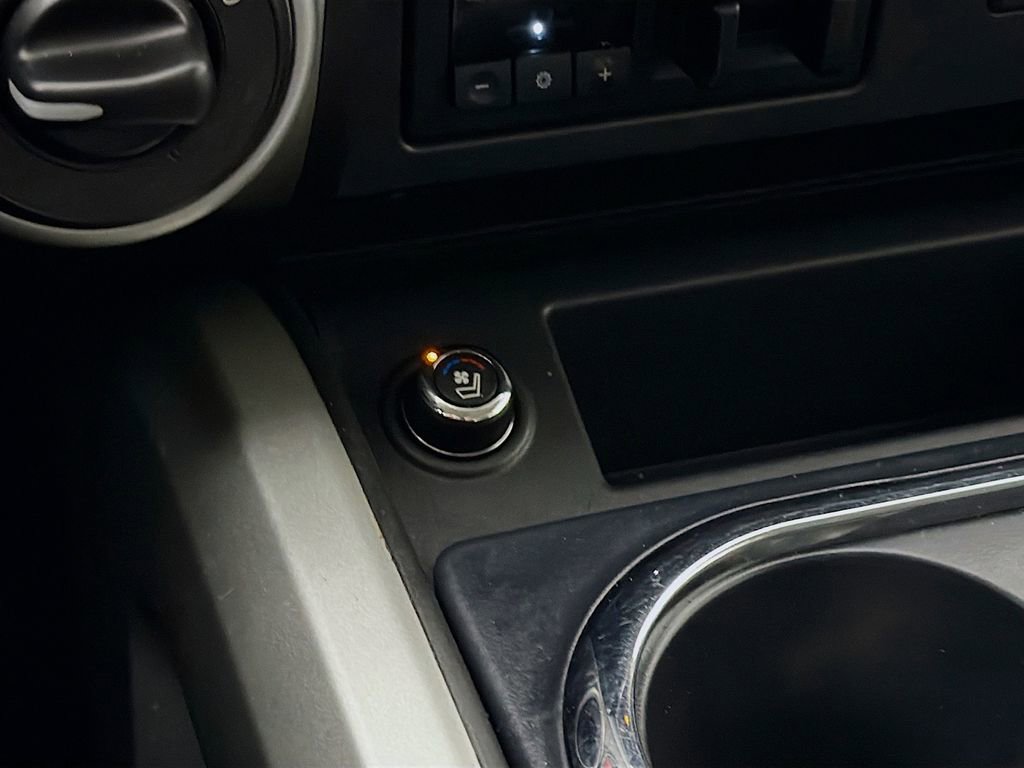 Used 2019 Nissan Titan PRO-4X w/ Pro-4x Convenience Package image 23