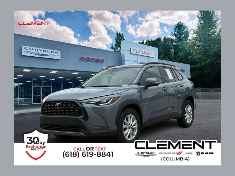 Used 2024 Toyota Corolla Cross LE FWD image 1