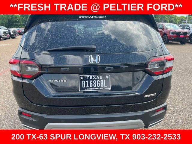 Used 2024 Honda Pilot Touring image 8