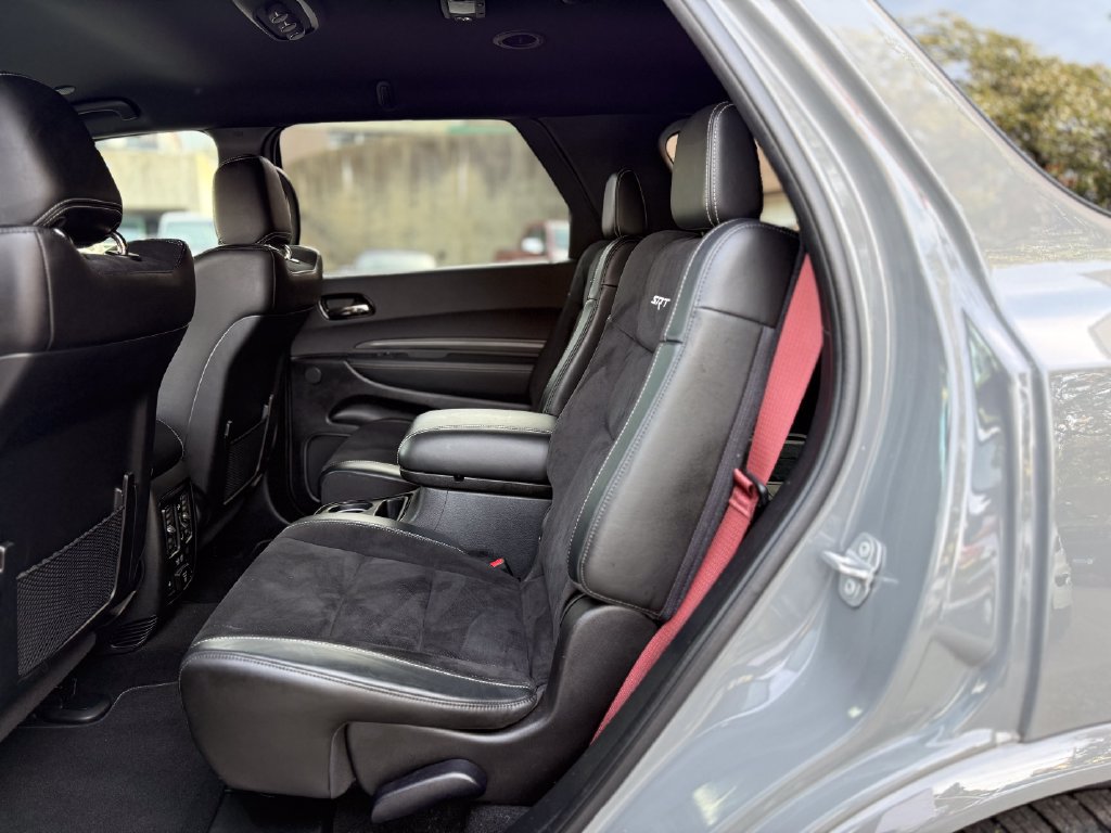 Used 2021 Dodge Durango SRT w/ Technology Group AWD/4WD image 15