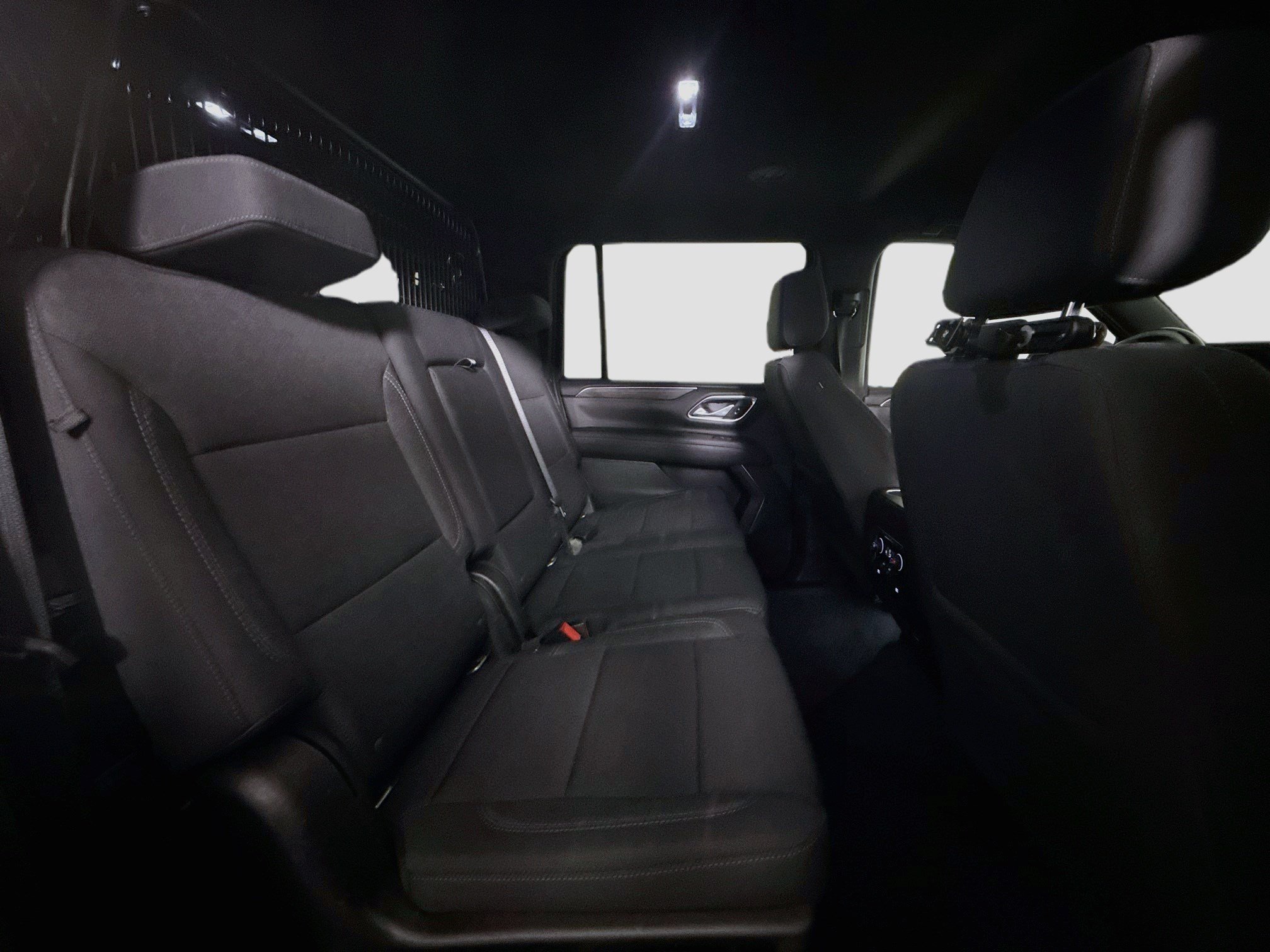 Used 2021 Chevrolet Suburban LS AWD/4WD image 27