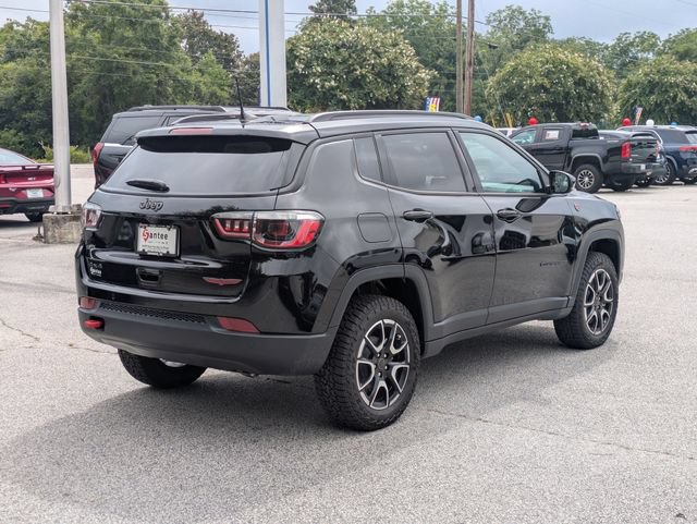 New 2026 Jeep Compass Trailhawk AWD/4WD image 3