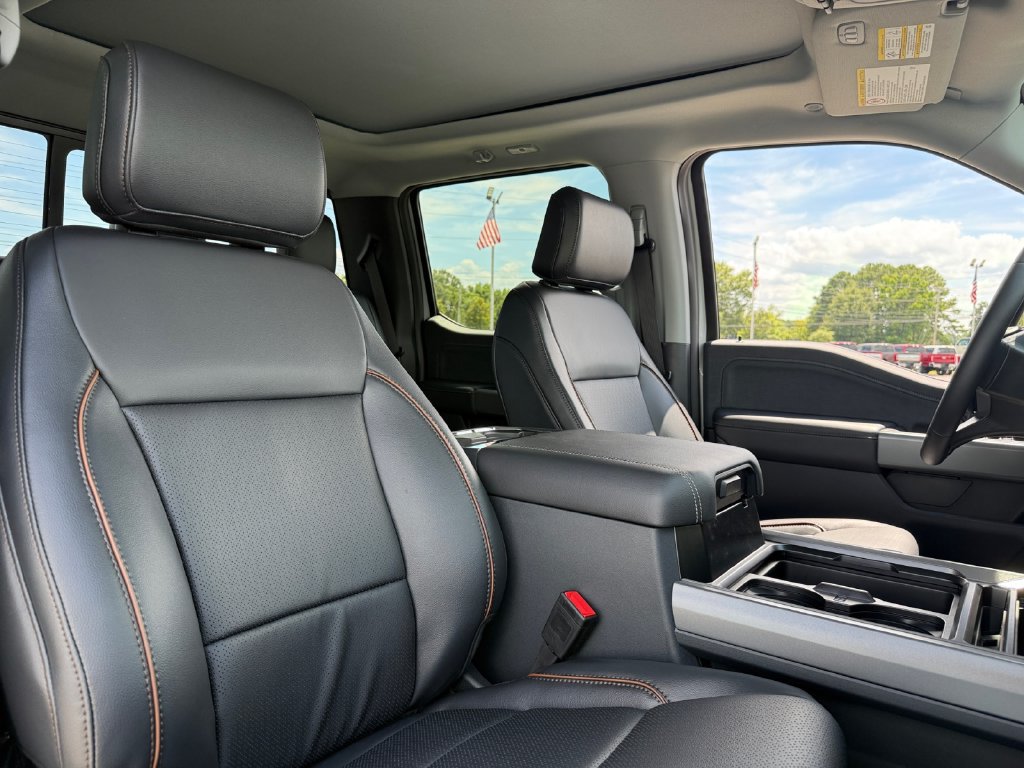 New 2026 Ford F350 Lariat w/ Tremor Off-Road Package AWD/4WD image 19