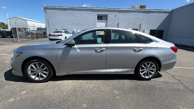 Used 2021 Honda Accord LX image 7