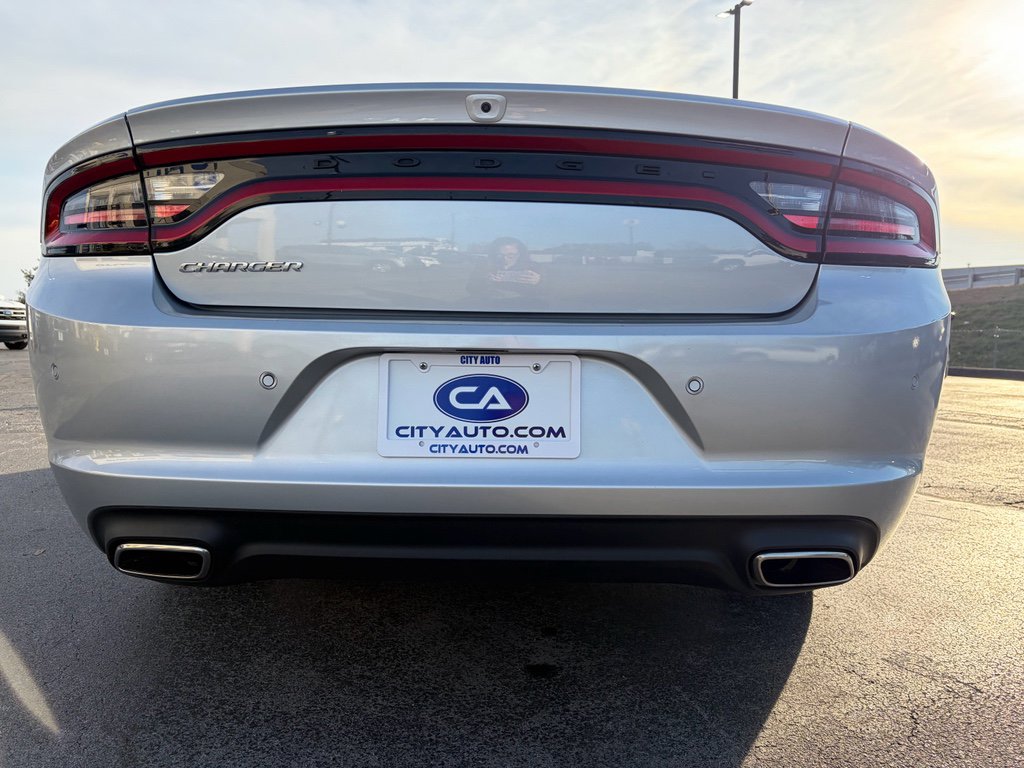 Used 2023 Dodge Charger SXT image 6