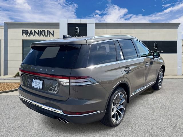 New 2025 Lincoln Aviator AWD w/ Equipment Group 101A image 7