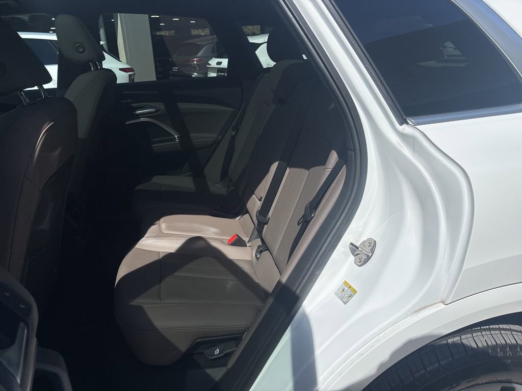 Certified 2025 Audi Q5 Premium Plus w/ Premium Plus image 14