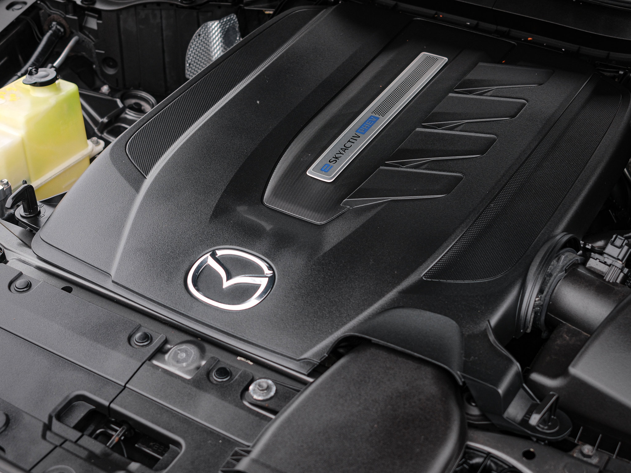 Certified 2024 MAZDA CX-90 Plug-In Hybrid w/ Preferred image 36