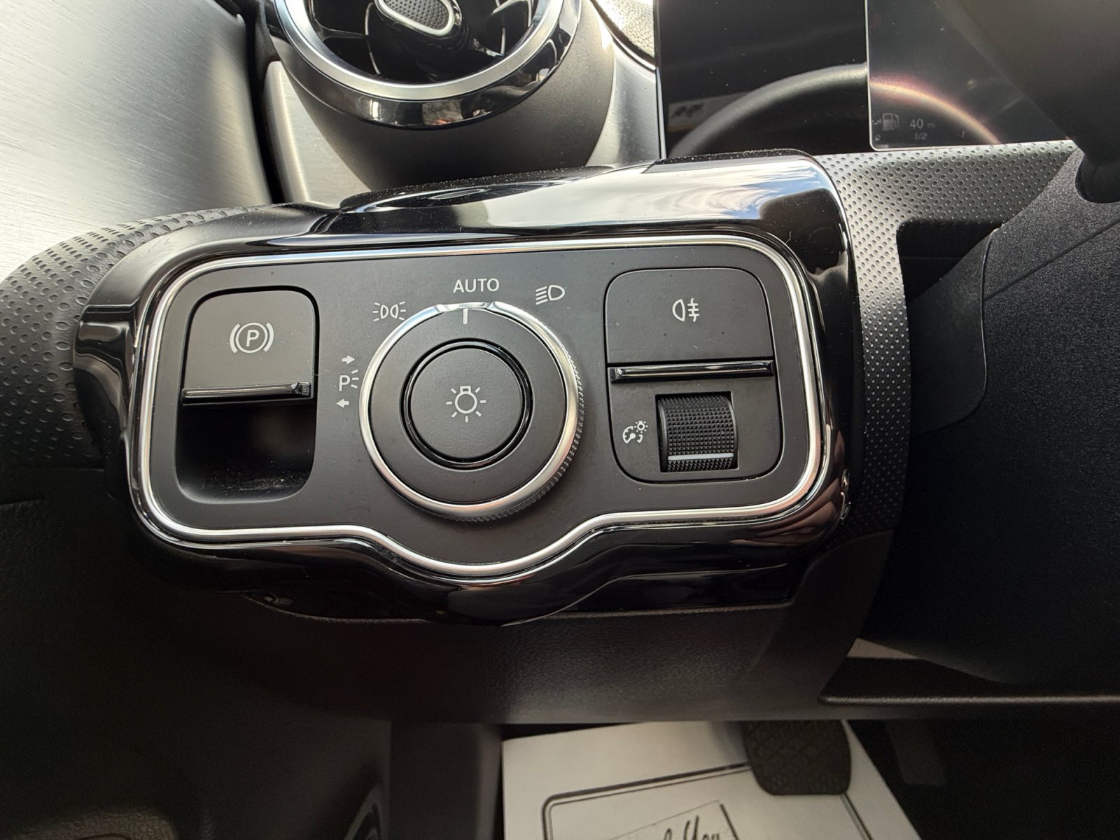 Used 2019 Mercedes-Benz A 220 4MATIC image 14