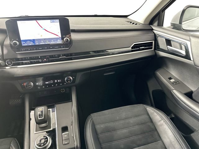 Used 2022 Mitsubishi Outlander SE image 24