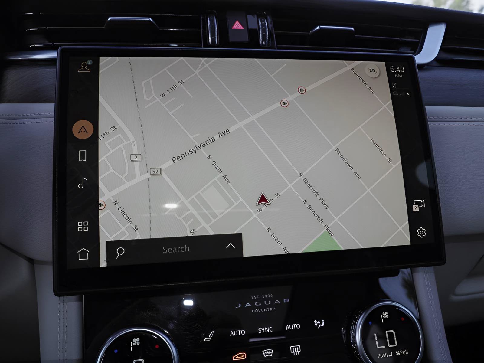 Used 2021 Jaguar F-PACE S AWD/4WD image 11