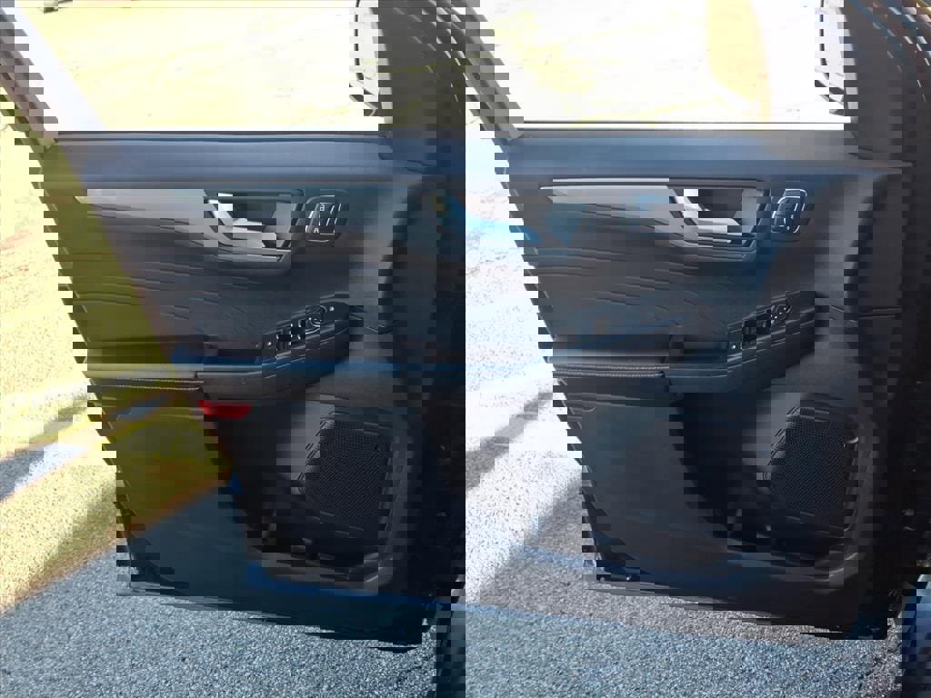 Used 2022 Ford Escape Titanium image 21