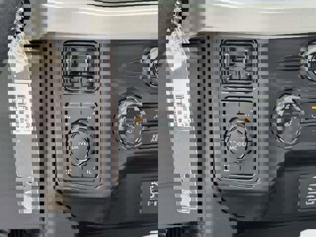 New 2026 Ford F350 XL w/ XL Chrome Package image 18